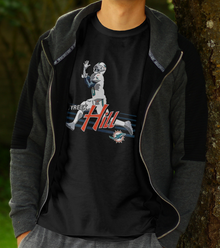 Tyreek Hill Miami Dolphins Receiving Ball Action Football T-Shirt