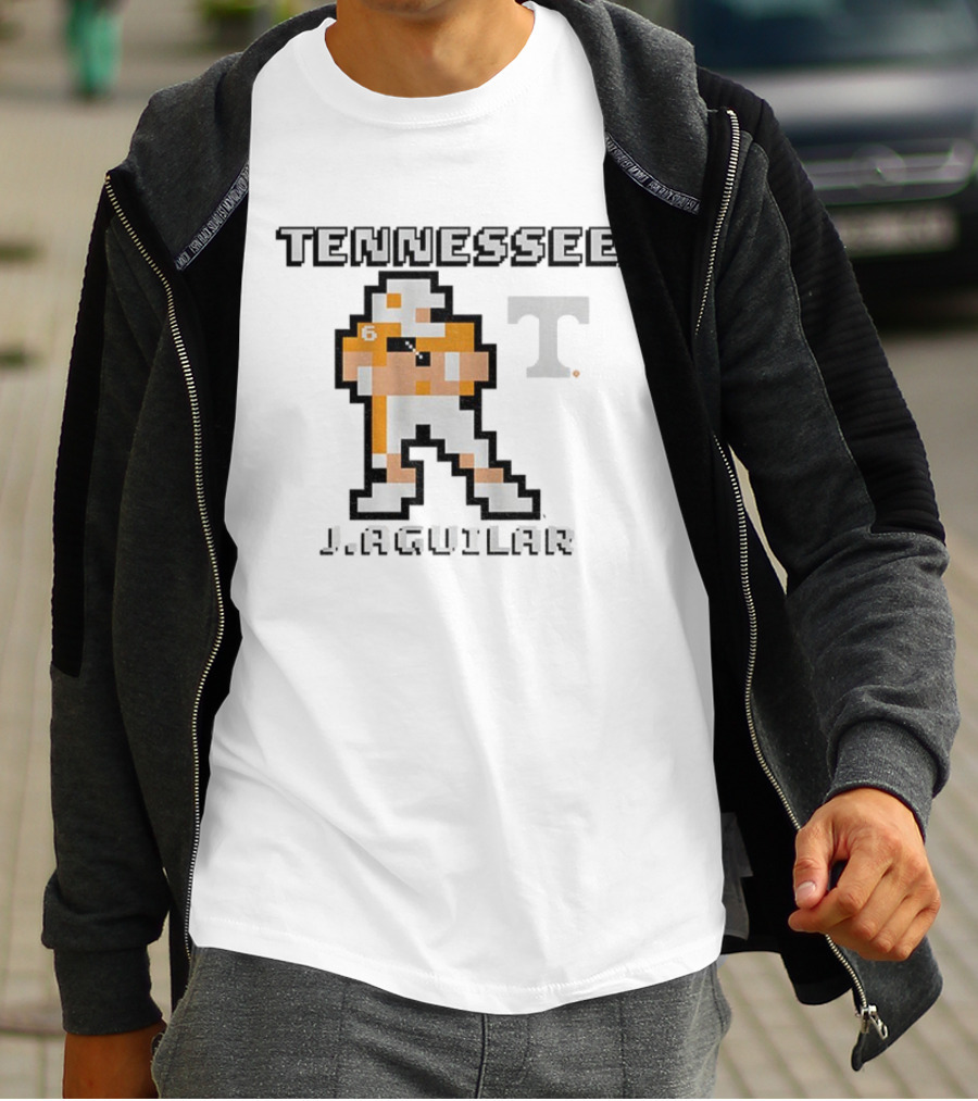 Tennessee Volunteers J. Aguilar Retro 8Bit Football 2025 T-Shirt