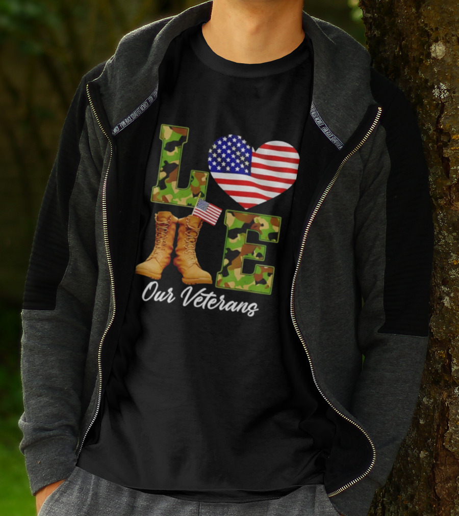 Love Veterans Day American Flag Military Camouflage Boots T-Shirt