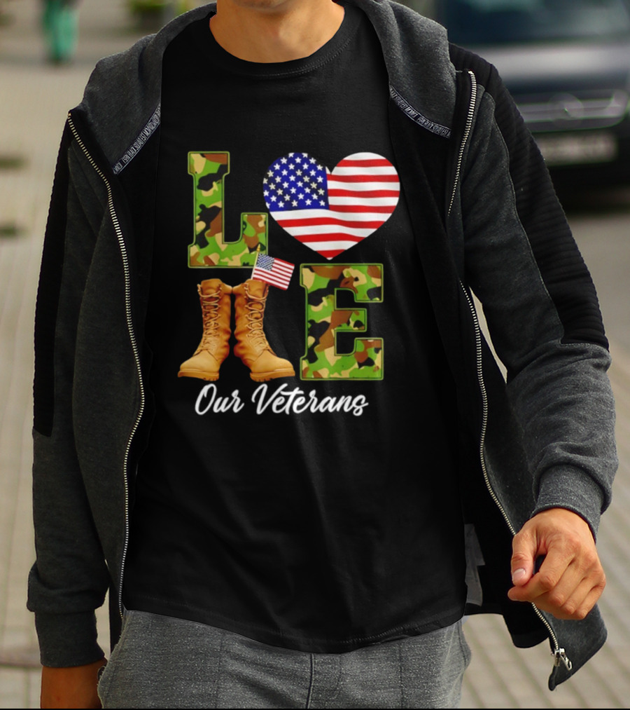 Love Veterans Day American Flag Military Camouflage Boots T-Shirt