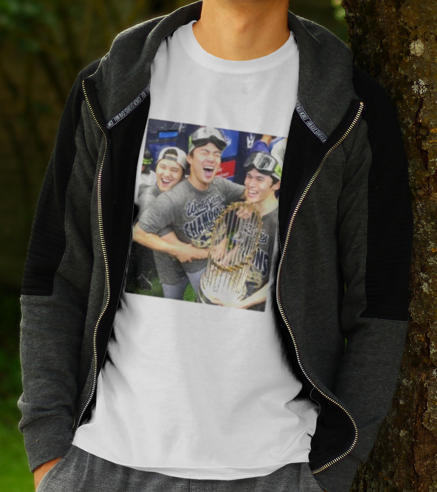 Los Angeles Dodgers World Series Champions 2025 Celebration Moment T-Shirt