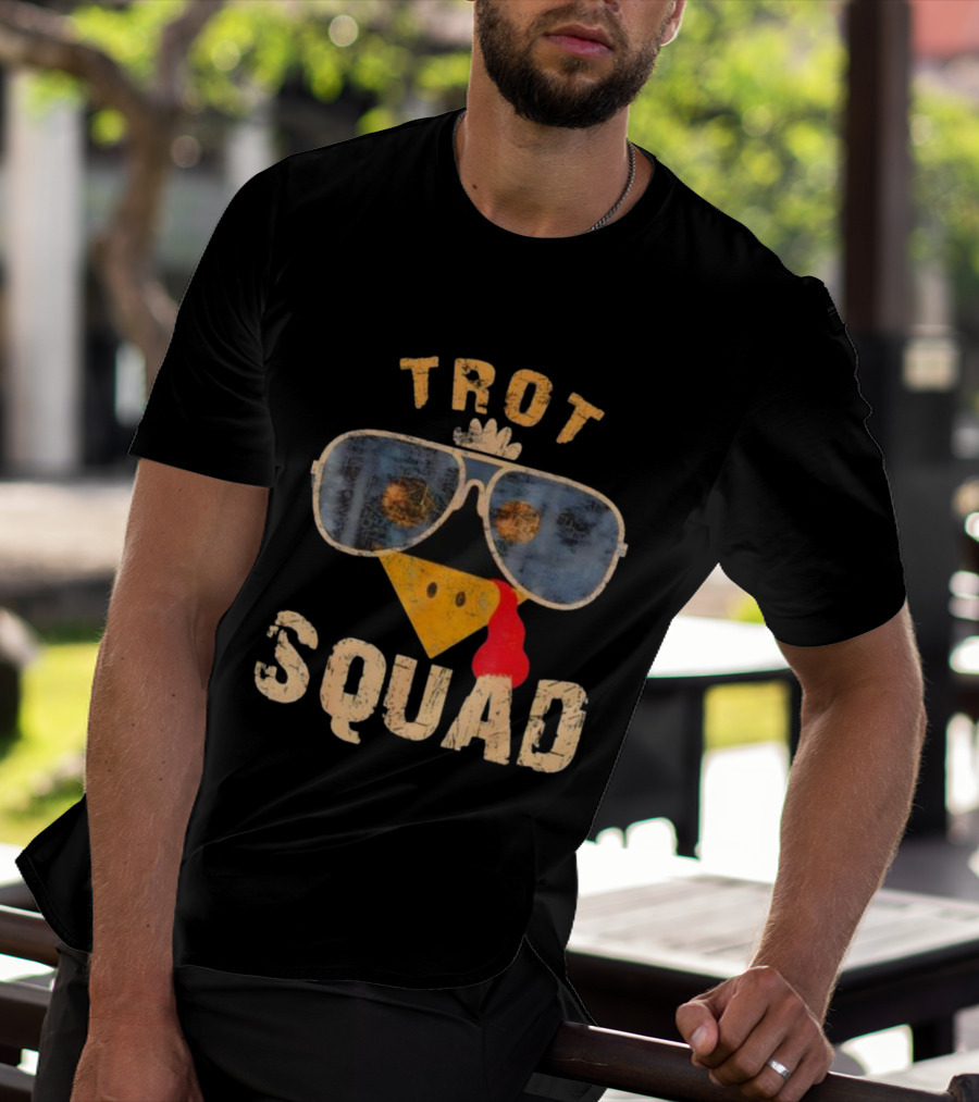 Thanksgiving Turkey Trot Squad Sunglasses Turkey Face 2025 Race T-Shirt