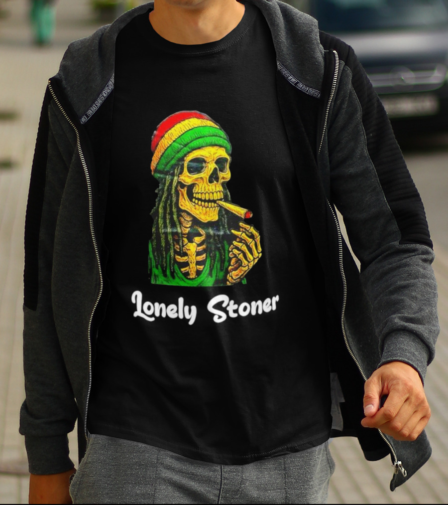 Lonely Stoner Dreadlocked Skull Smoking Rasta Colors T-Shirt
