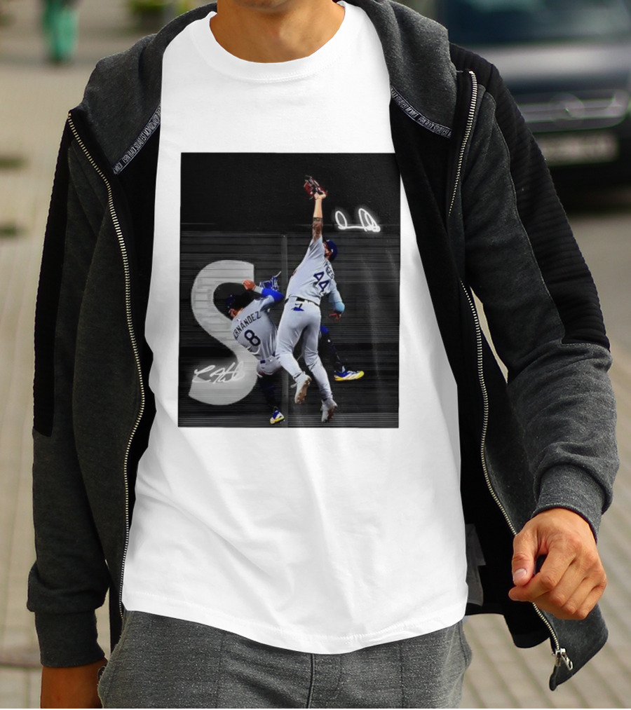 World Series Game 7 Hernández 8 Pages 44 Signatures T-Shirt
