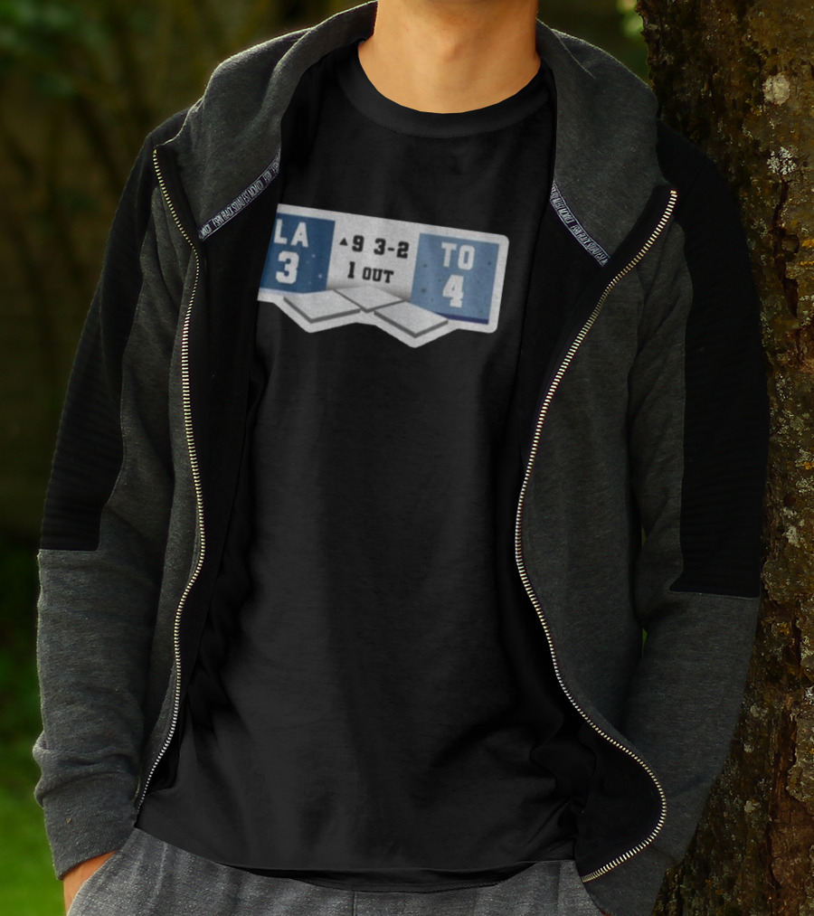 2025 MLB Los Angeles 3 Vs Toronto 4 WS Scoreboard 9th Inning T-Shirt