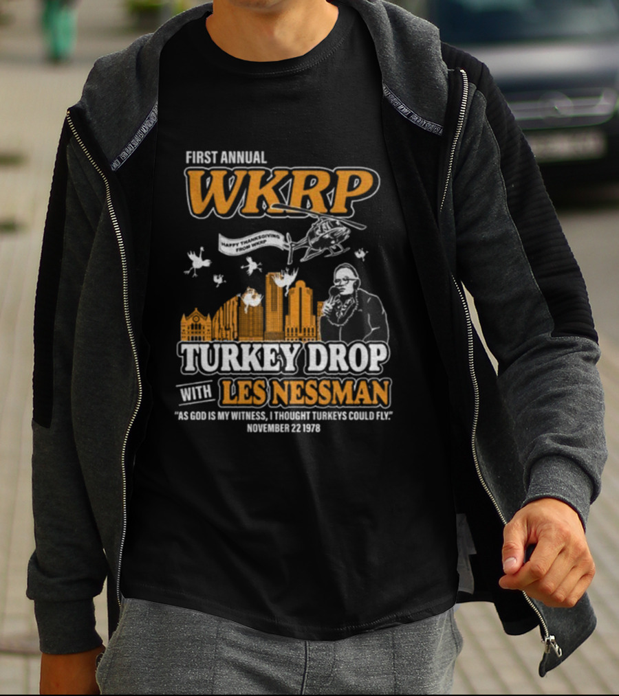 First Annual WKRP Thanksgiving Turkey Drop Les Nessman November 22 1978 T-Shirt