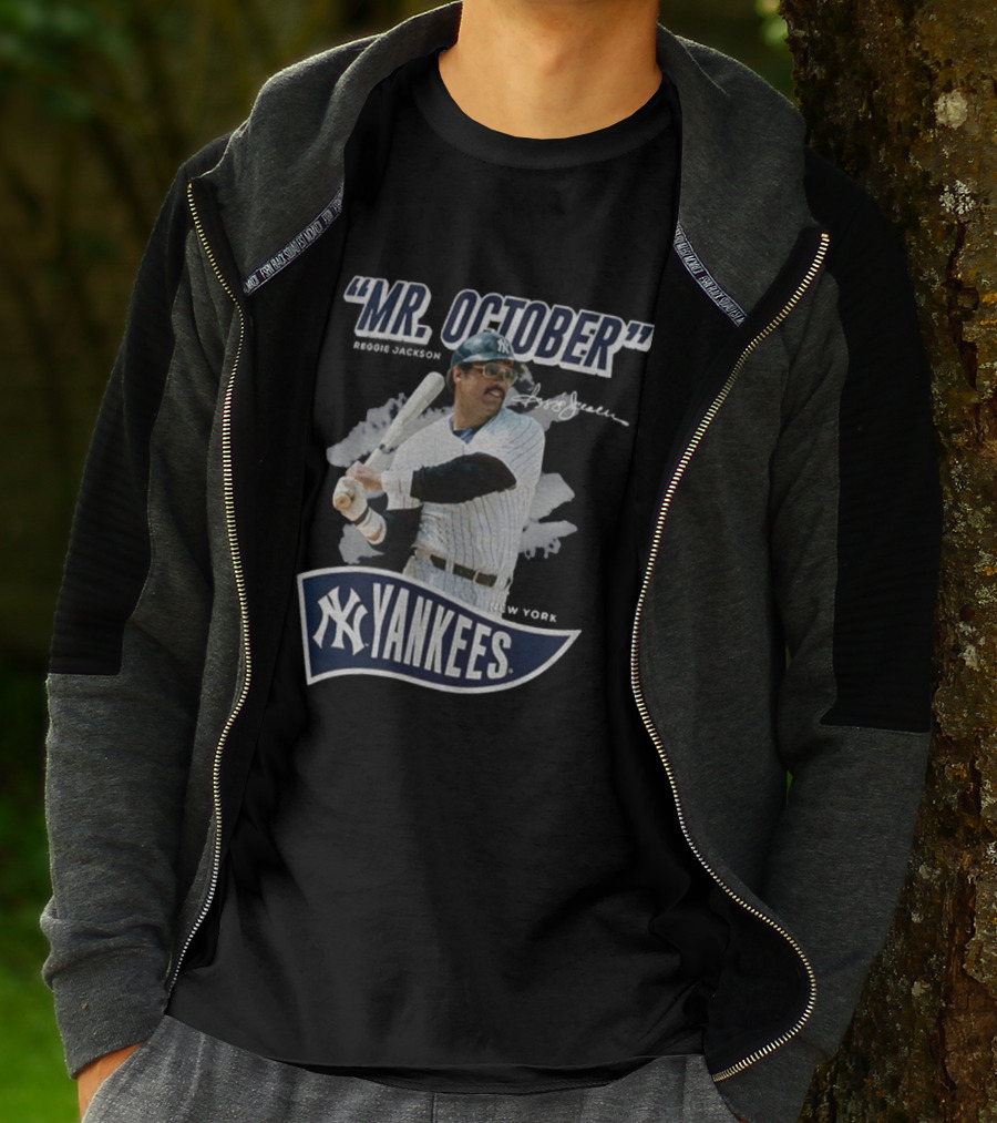 Reggie Jackson Mr October New York Yankees MLB Player Signature Yankees T-Shirt