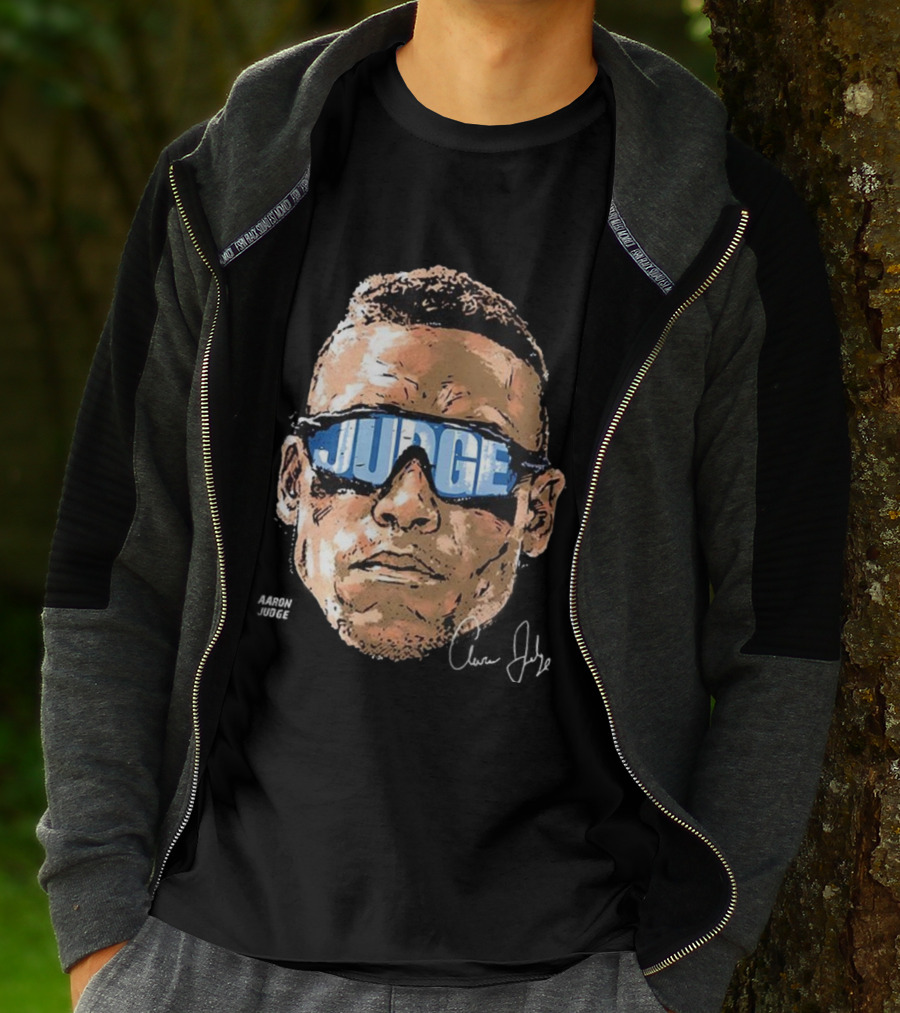 Aaron Judge New York Yankees Baseball Big Head Glasses Judge Signature T-Shirt