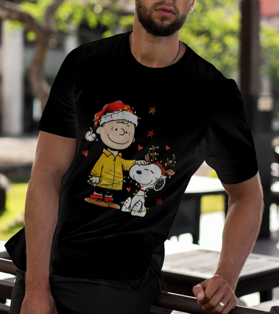 Charlie Brown Snoopy Santa Hat Merry Christmas Reindeer Holiday Lights T-Shirt
