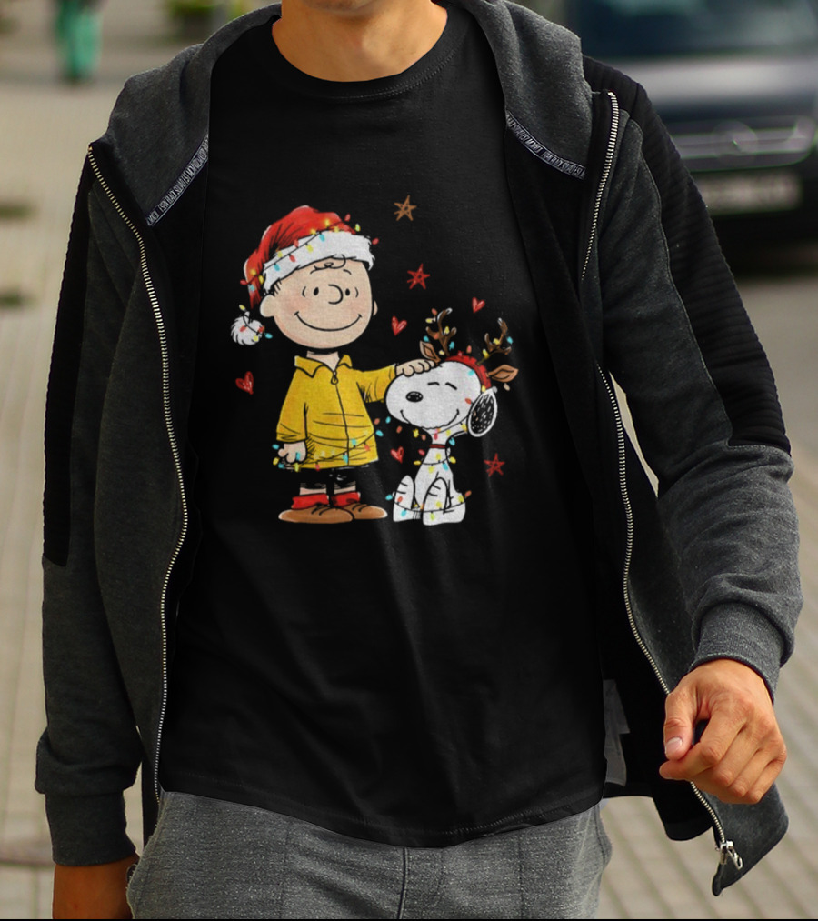 Charlie Brown Snoopy Santa Hat Merry Christmas Reindeer Holiday Lights T-Shirt