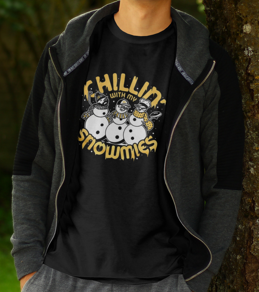 Chillin With My Snowmies Christmas Holiday Snowman Friends T-Shirt