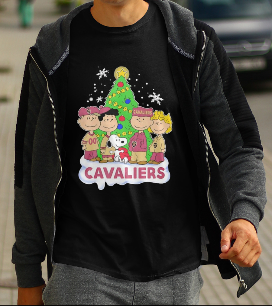 Peanuts Cavaliers Christmas Tree Snoopy And Friends T-Shirt
