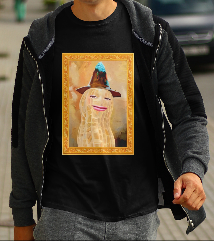 Theburntpeanut Renaissance Portrait With Hat And Blue Figurine T-Shirt