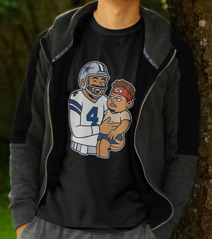 Dak Prescott Cowboys Carrying Baby Chiefs Player Sketch T-Shirt