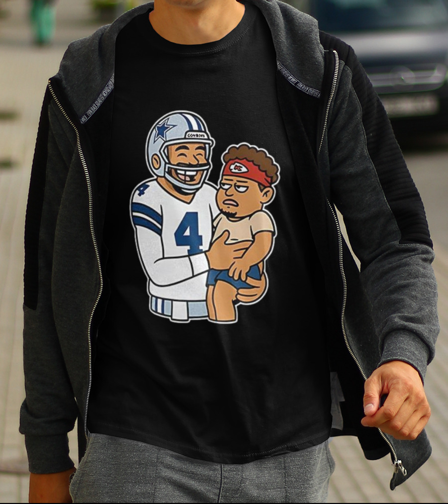 Dak Prescott Cowboys Carrying Baby Chiefs Player Sketch T-Shirt