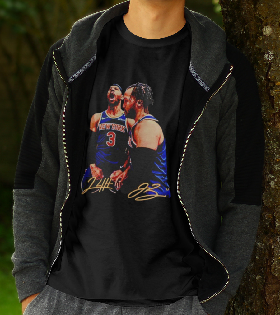 New York Knicks Basketball Number 3 Signature T-Shirt