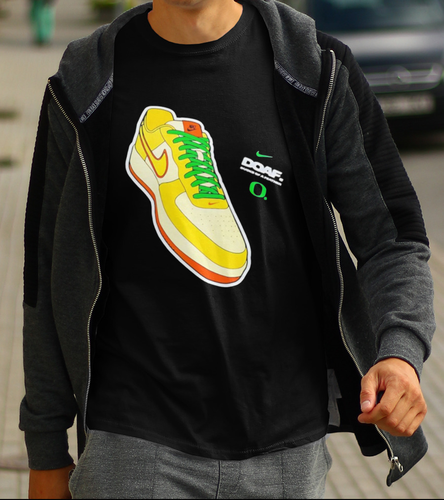 Oregon Ducks DOAF Hatched Heat Nike Sneaker T-Shirt