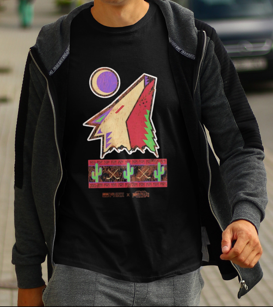 PHNX Four Peaks Coyotes Cactus Moon Desert Art T-Shirt