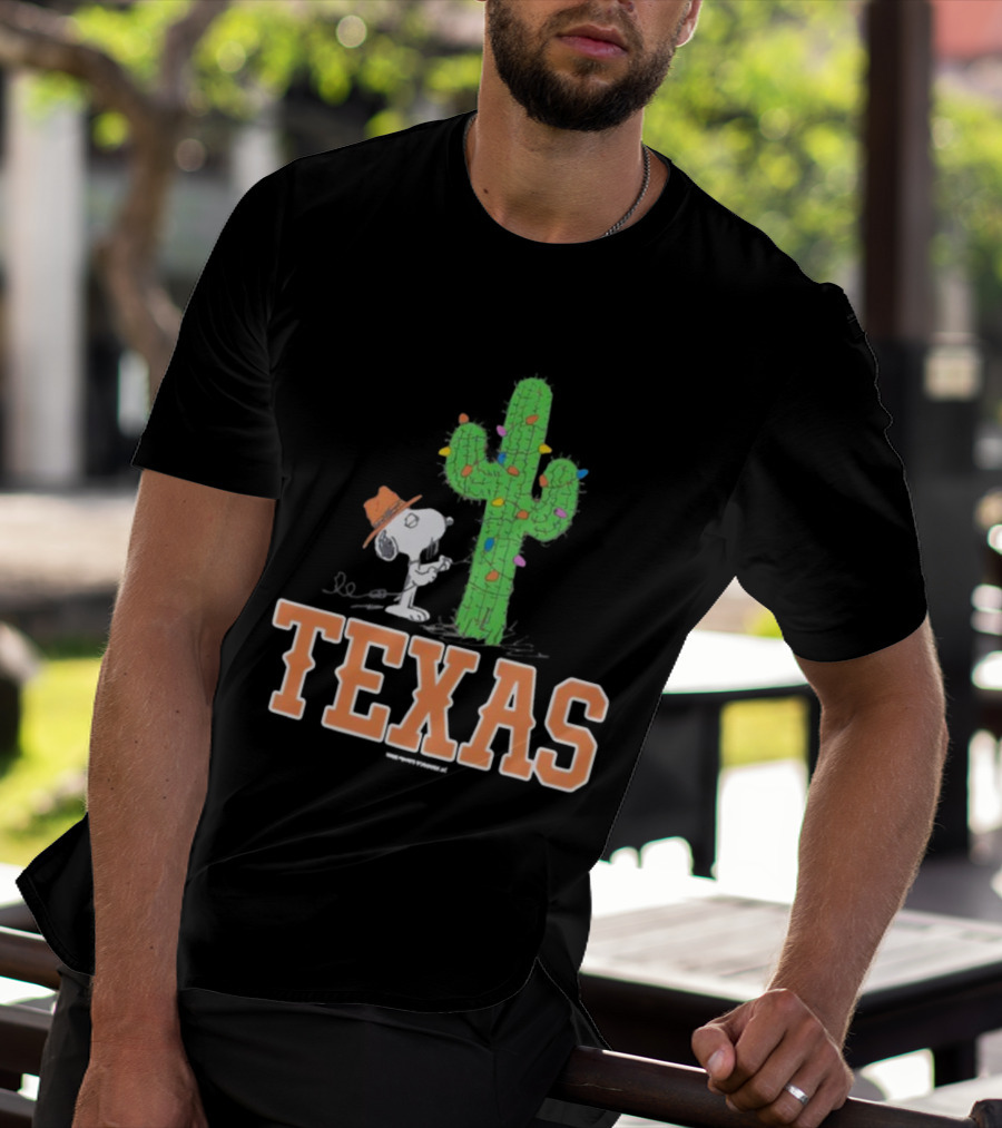 Snoopy Cactus Holiday Christmas Lights Texas T-Shirt