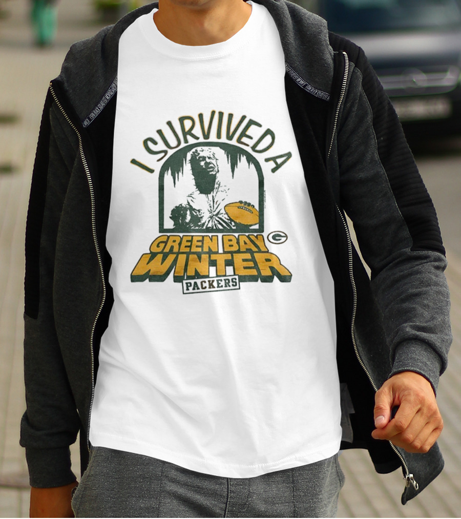 I Survived A Green Bay Winter Packers Star Wars Crossover T-Shirt