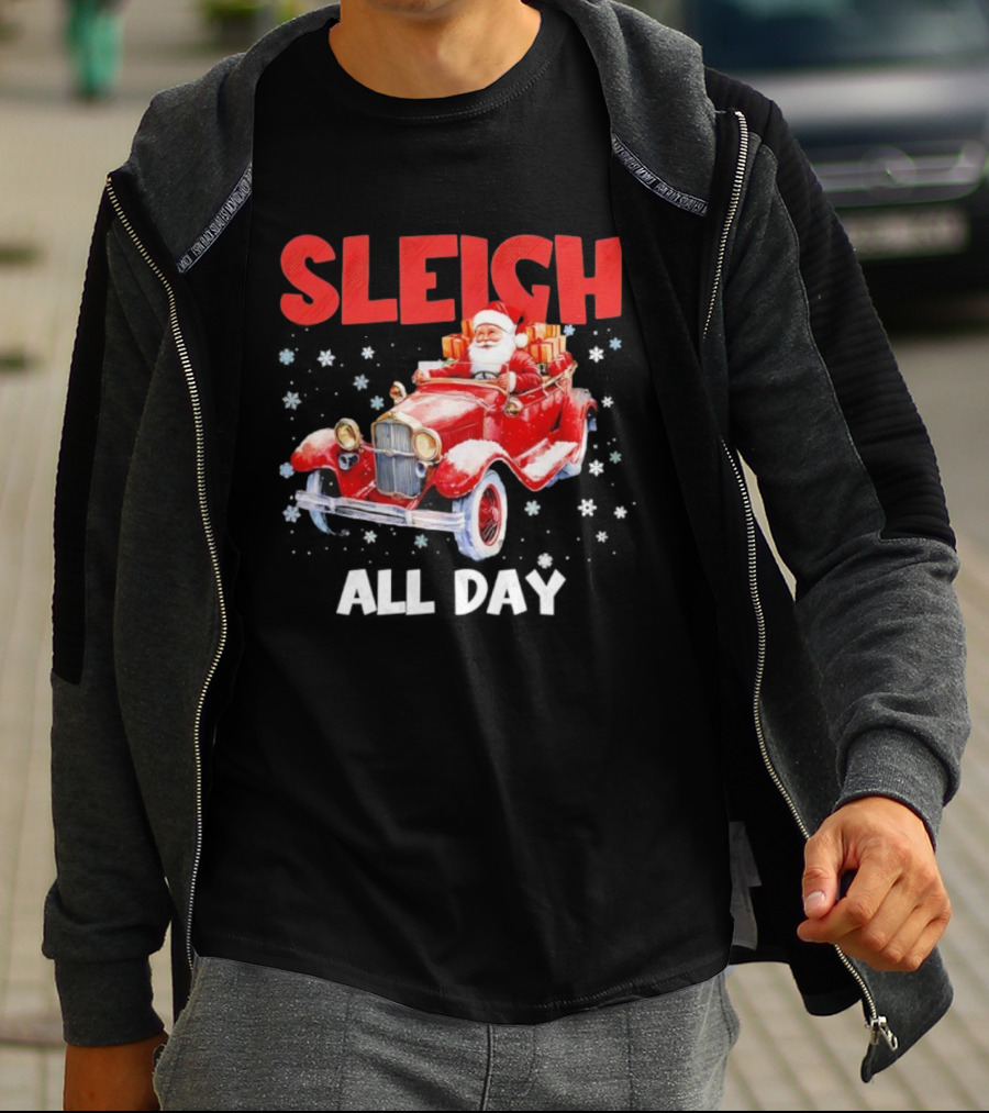 Sleigh Santa Claus Driving Vintage Car Merry Christmas T-Shirt