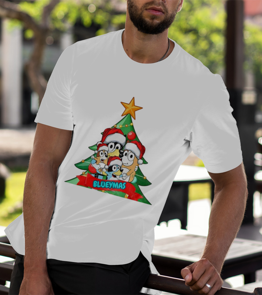 Bluey Family Christmas Tree Blueymas Merry Christmas Santa Hats T-Shirt