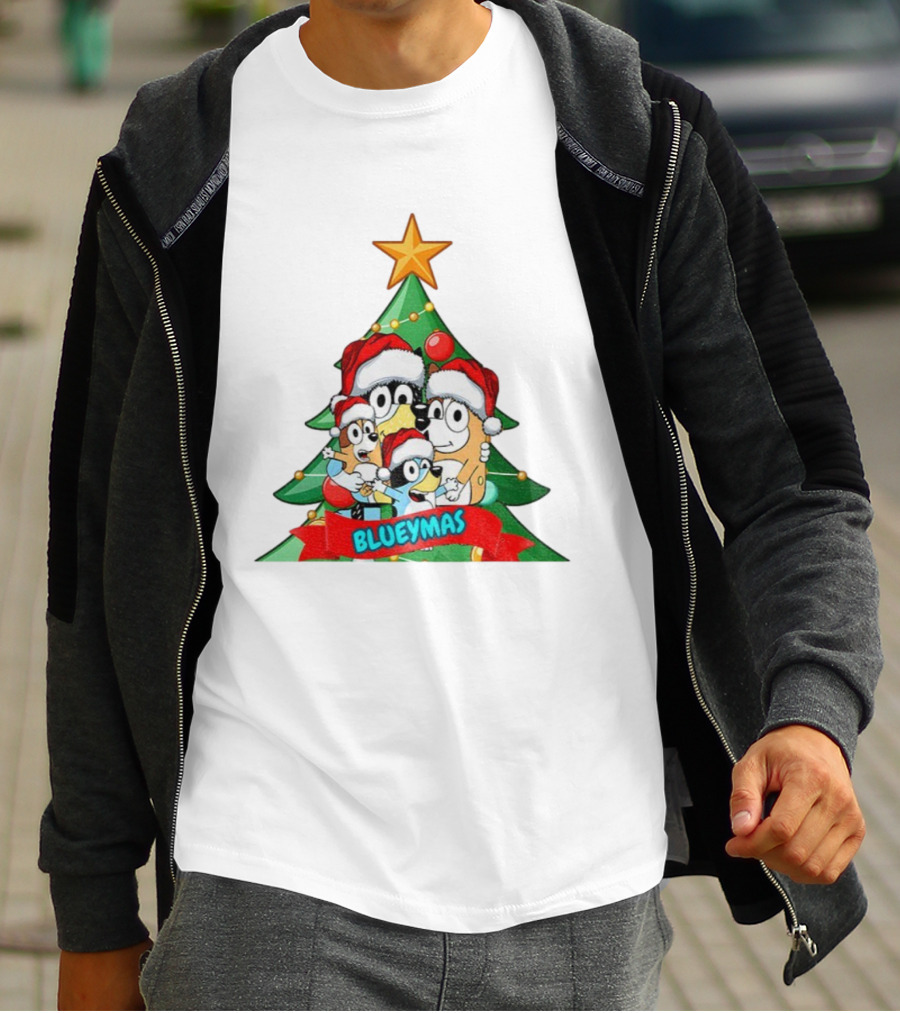 Bluey Family Christmas Tree Blueymas Merry Christmas Santa Hats T-Shirt