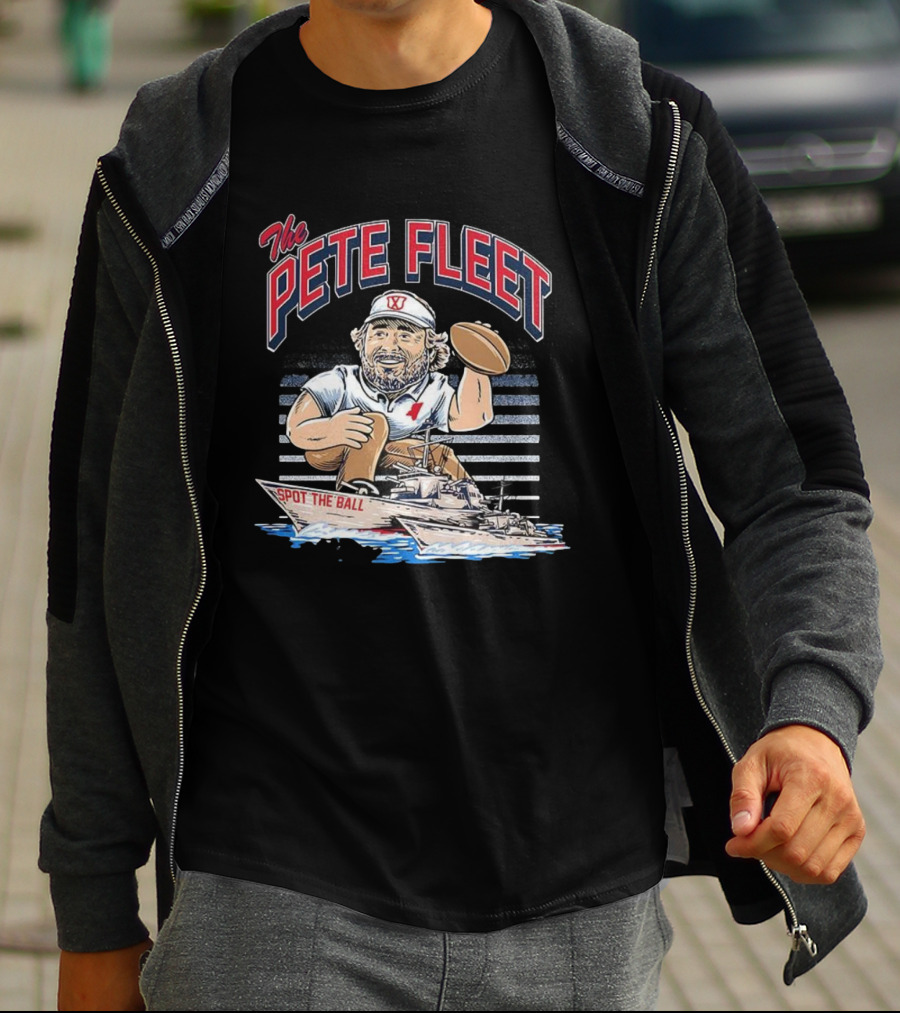 The Pete Fleet Spot The Ball Football Mascot Ship Icon T-Shirt