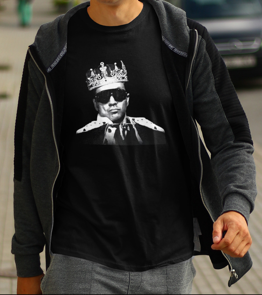 Vandy King Josh Snead Vanderbilt Commodores Iconic Crowned Portrait T-Shirt