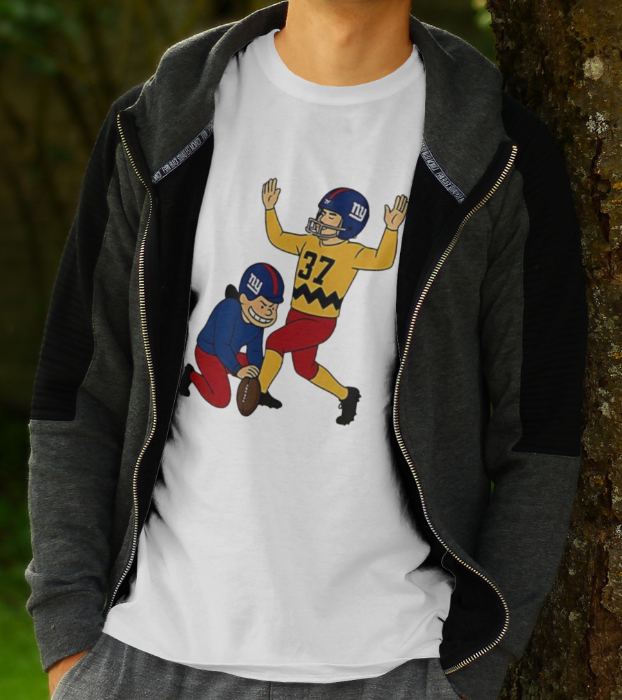 Younghoe Koo Charlie Brown Giants Football Kicker Miss Meme 37 T-Shirt