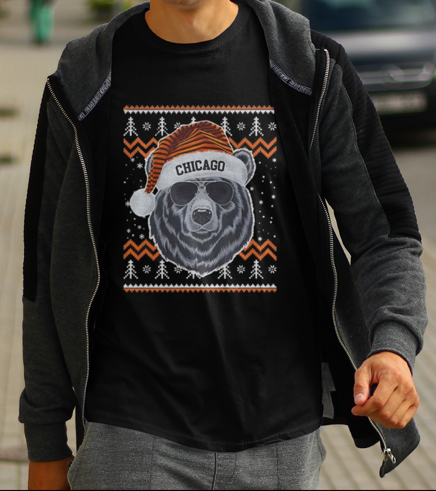 Chicago Bears Santa Hat Christmas NFL Football Game Day T-Shirt