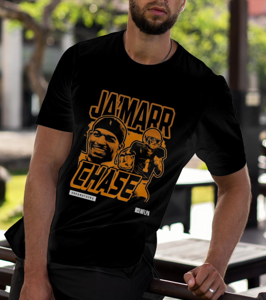 Ja'Marr Chase Football Star Player Illustration T-Shirt