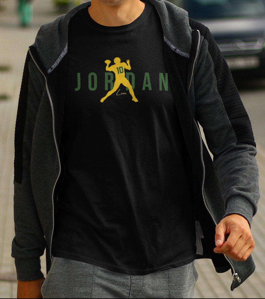 Jordan Love Air Quarterback 10 Green Bay Packers NFL Football Signature T-Shirt