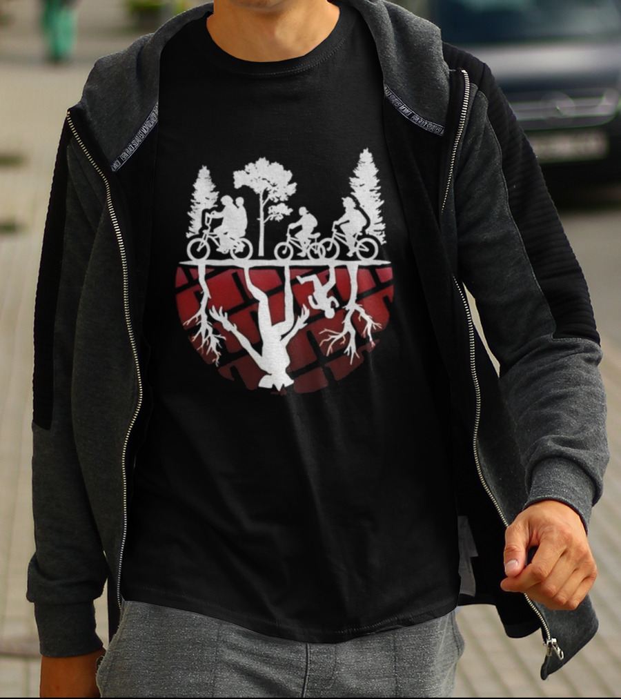 Stranger Things Demogorgon Upside Down Eggo Waffle Merry Christmas T-Shirt