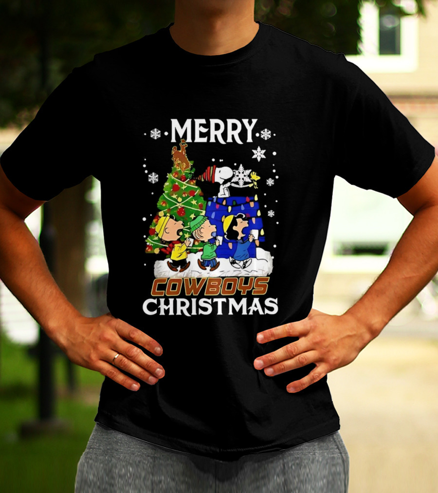 Merry Snoopy And Friends Cowboys Christmas Tree Celebration T-Shirt