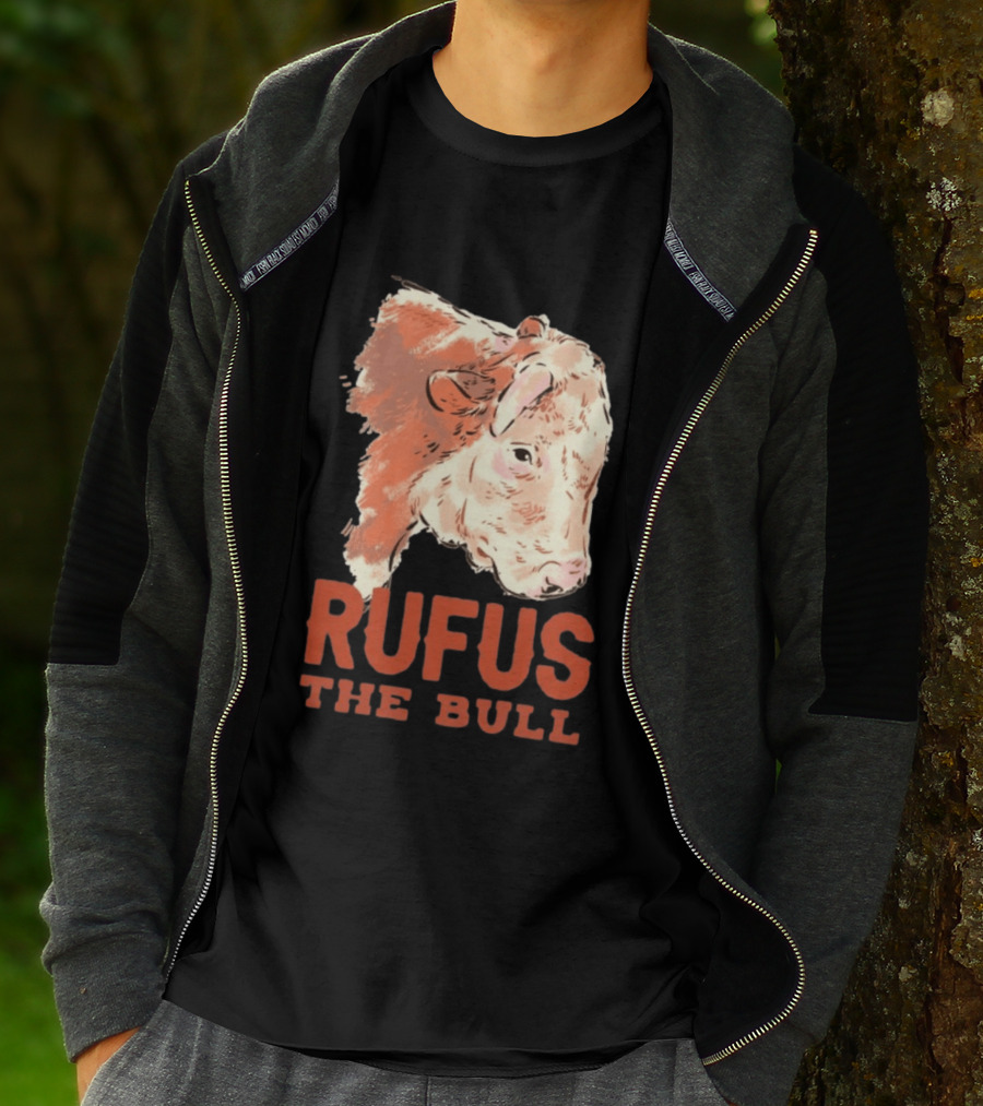 Rufus The Bull Cow Retro Style Rustic T-Shirt