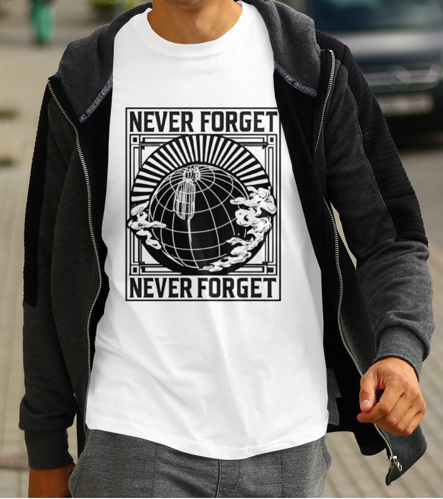NEVER FORGET Nat Geo Globe SS T-Shirt