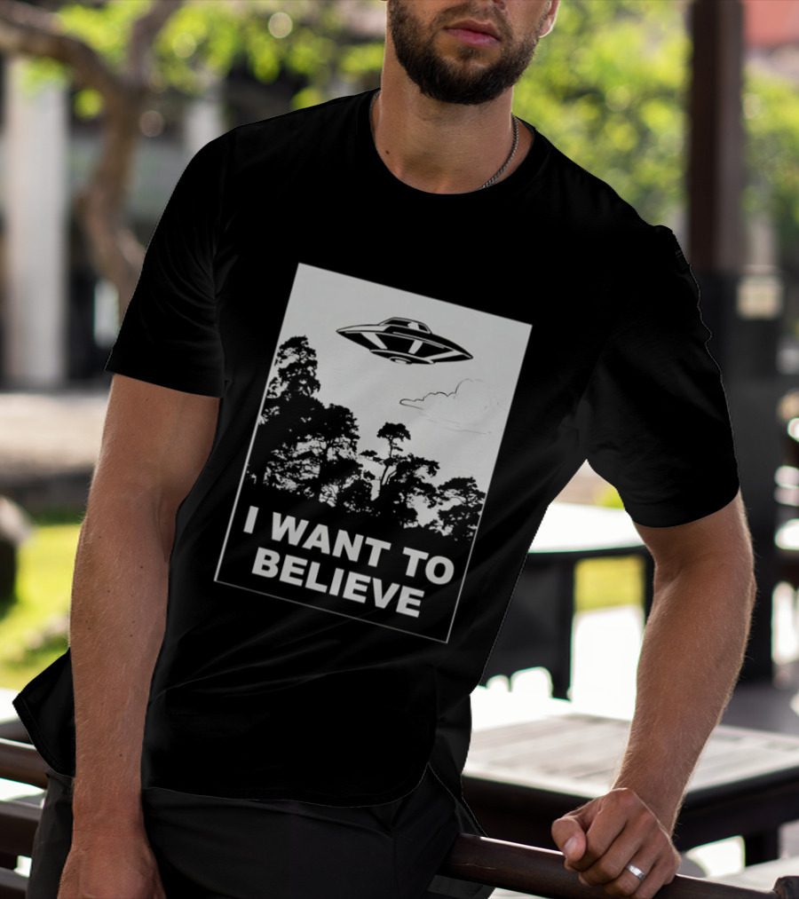 UFO I Want To Believe Flying Saucer Forest T-Shirt