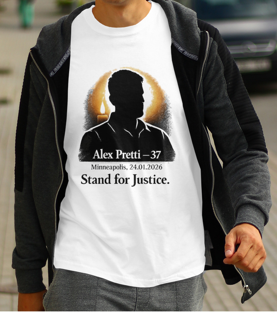Alex Pretti 37 Minneapolis 24.01.2026 Stand For Justice Candle T-Shirt
