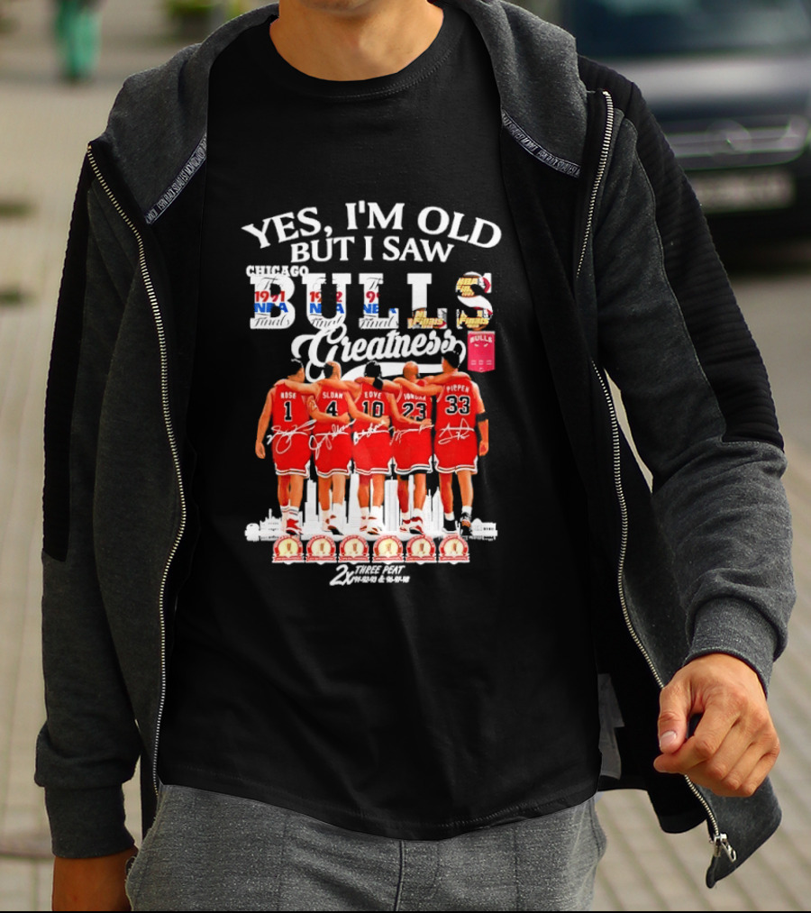 Yes I'm Old But I Saw Bulls Greatness Rose Sloan Love Yao Pippen 2x Three Peat T-Shirt