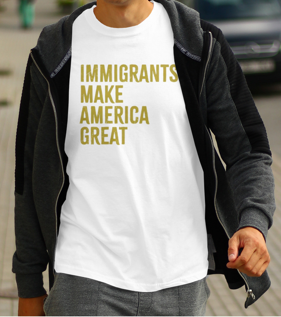 Immigrants Make America Great Yellow T-Shirt
