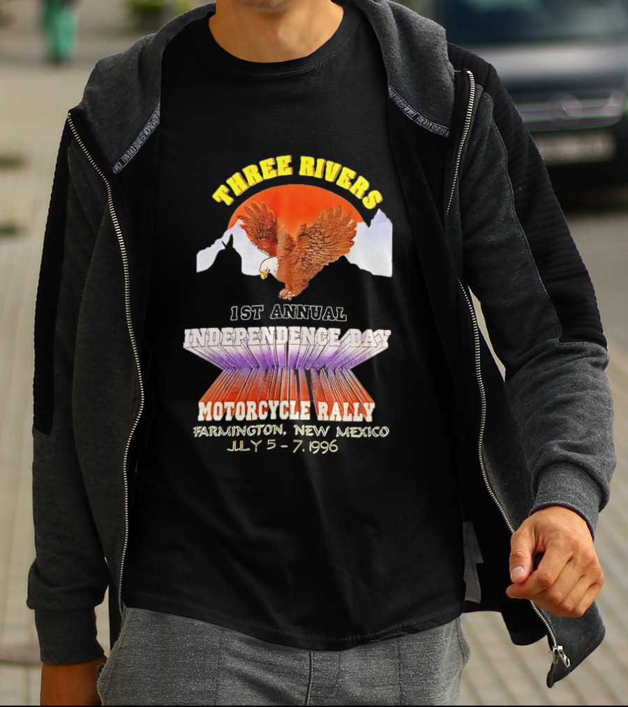 Three Rivers Independence Day Motorcycle Rally Bald Eagle Sunset T-Shirt