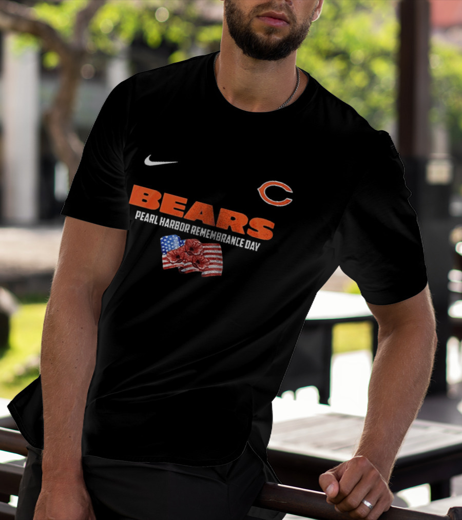 Nike Chicago Bears We Remember Pearl Harbor American Flag Poppies T-Shirt