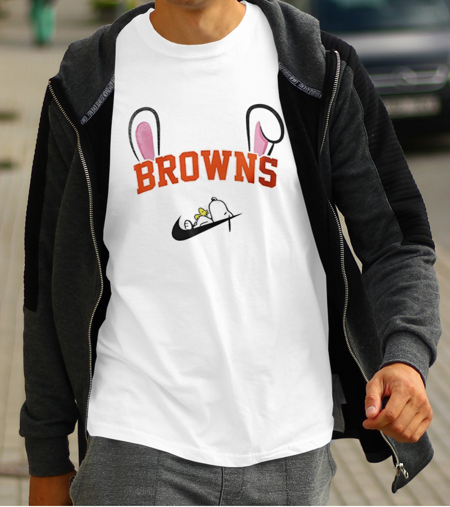 Cleveland Browns Peanuts Snoopy Woodstock Easter T-Shirt
