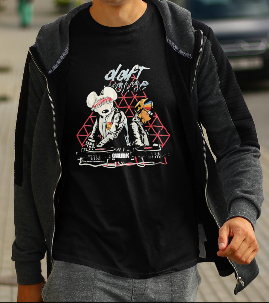 Chunk Daft Mouse DJ Duo Dance Music Fan T-Shirt