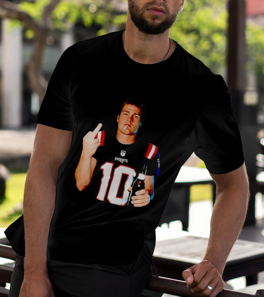 Drake Maye Middle Finger Smoking Holding Beer Can New England Patriots 10 T-Shirt