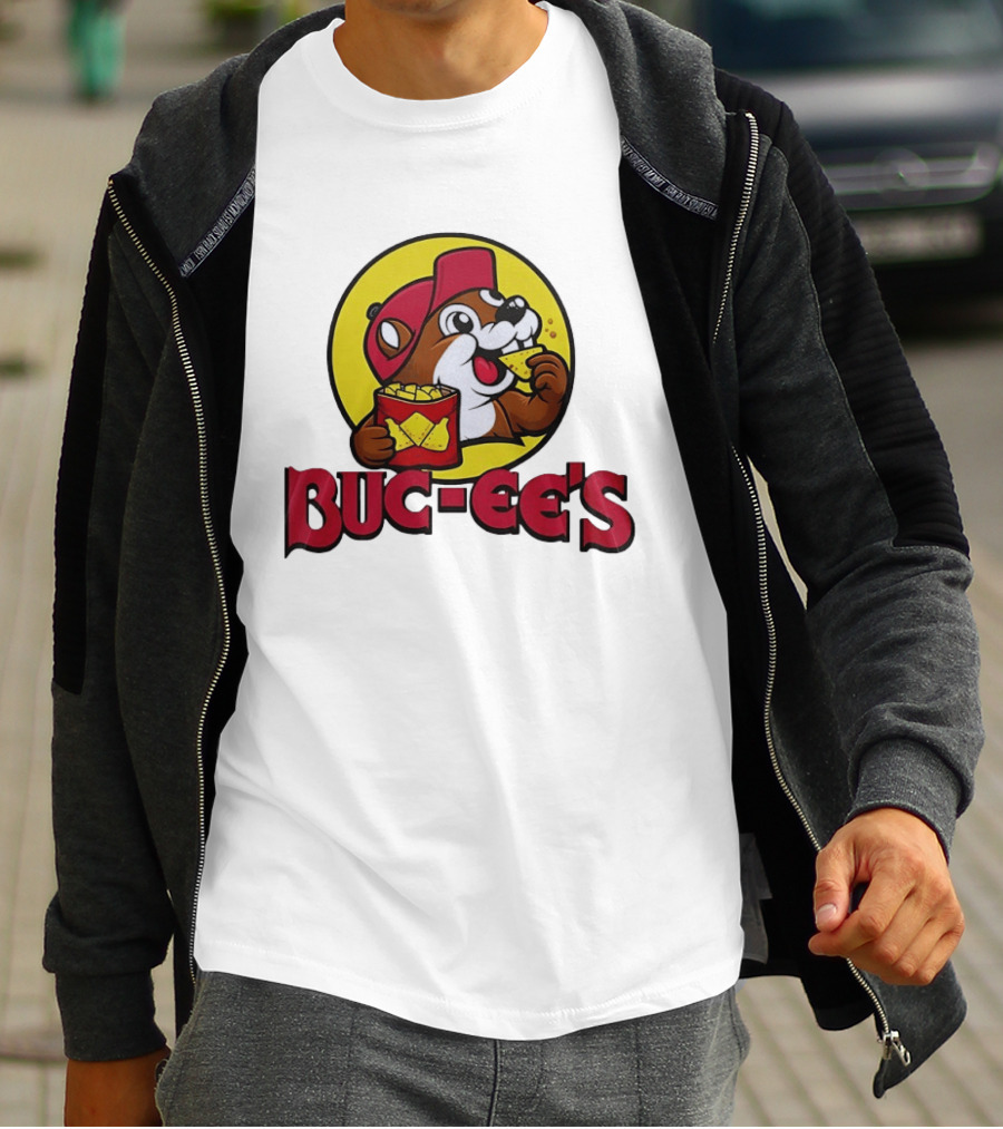 Buc Ee's Beaver Eating Snack T-Shirt