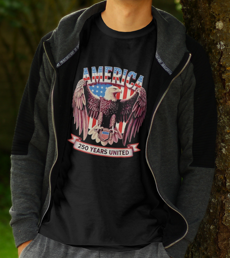 America Bald Eagle 250 Years United Patriotic Flag T-Shirt