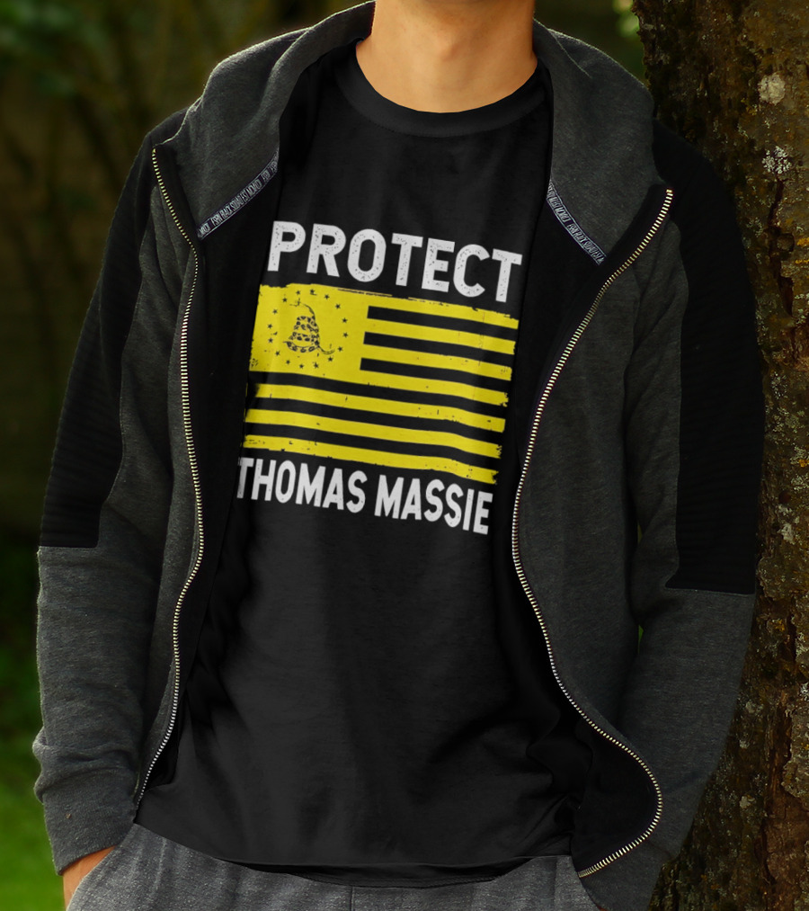 Protect Thomas Massie Gadsden Flag Yellow T-Shirt