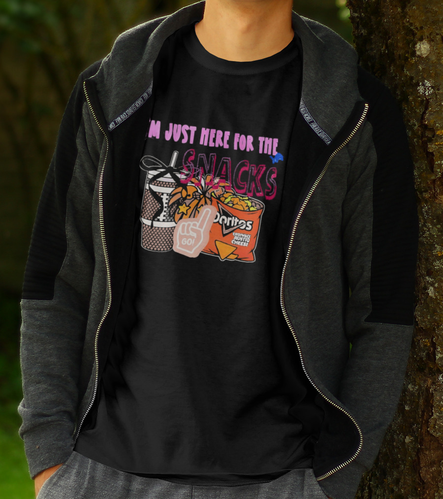 I'm Just Here For The Snacks Detroit Lions Doritos And Go Drink T-Shirt